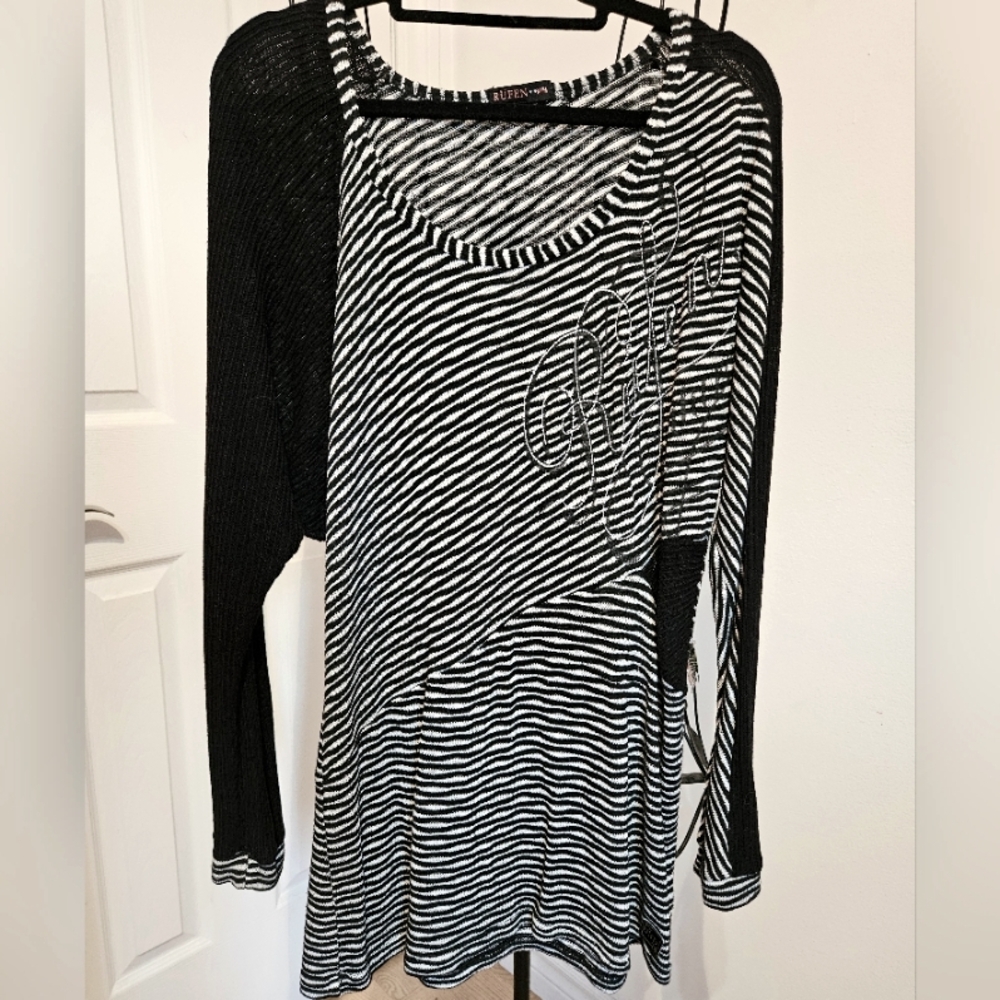Black and White‎ Striped Long Sweater